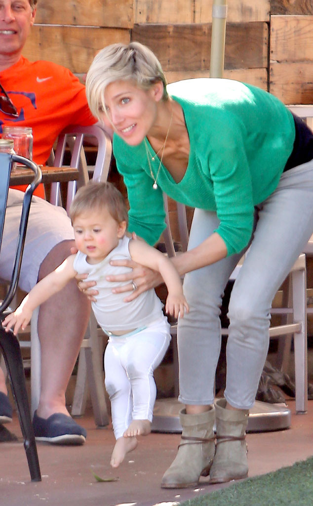 Chris Hemsworth's Daughter India Starts to Walk - E! Online